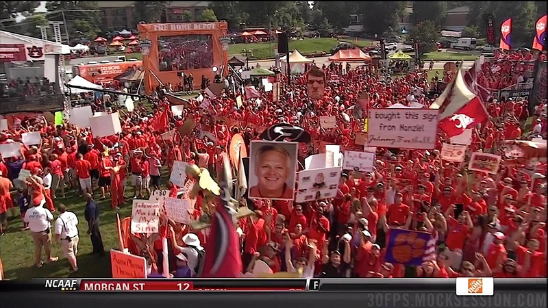Illustration for article titled OMG Puppies!: Your College Gameday Sign Roundup